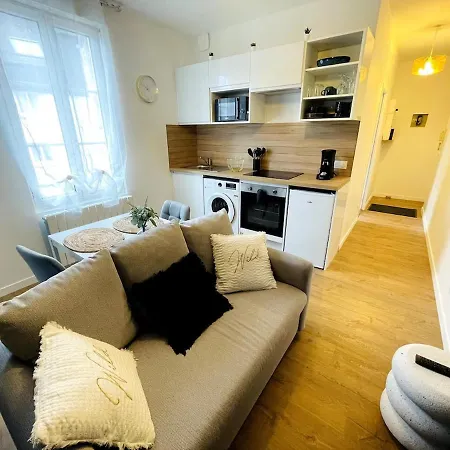 Apartmán Reve Bleu Au Port Avec Parking Gratuit *